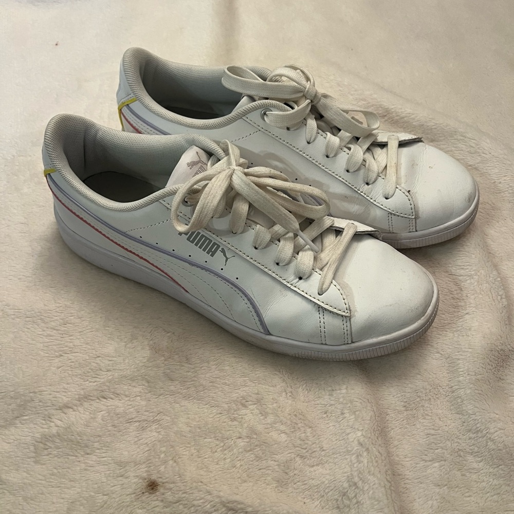 Puma Women's White and Blue Sneakers
